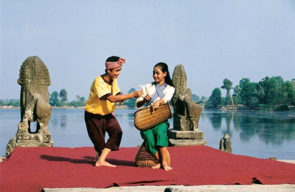 Dancing Across Borders