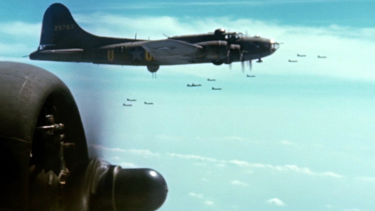 The Memphis Belle: A Story of a Flying Fortress