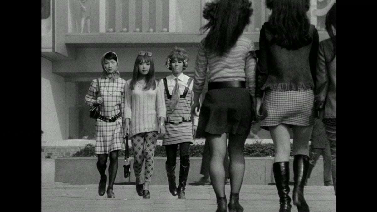Funeral Parade of Roses