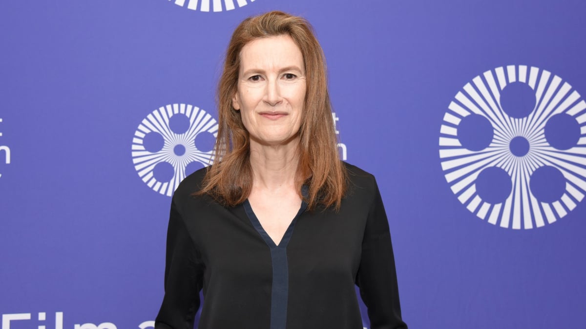 Joanna Hogg, Tilda Swinton, and Honor Swinton Byrne Talk <i>The Souvenir</i>