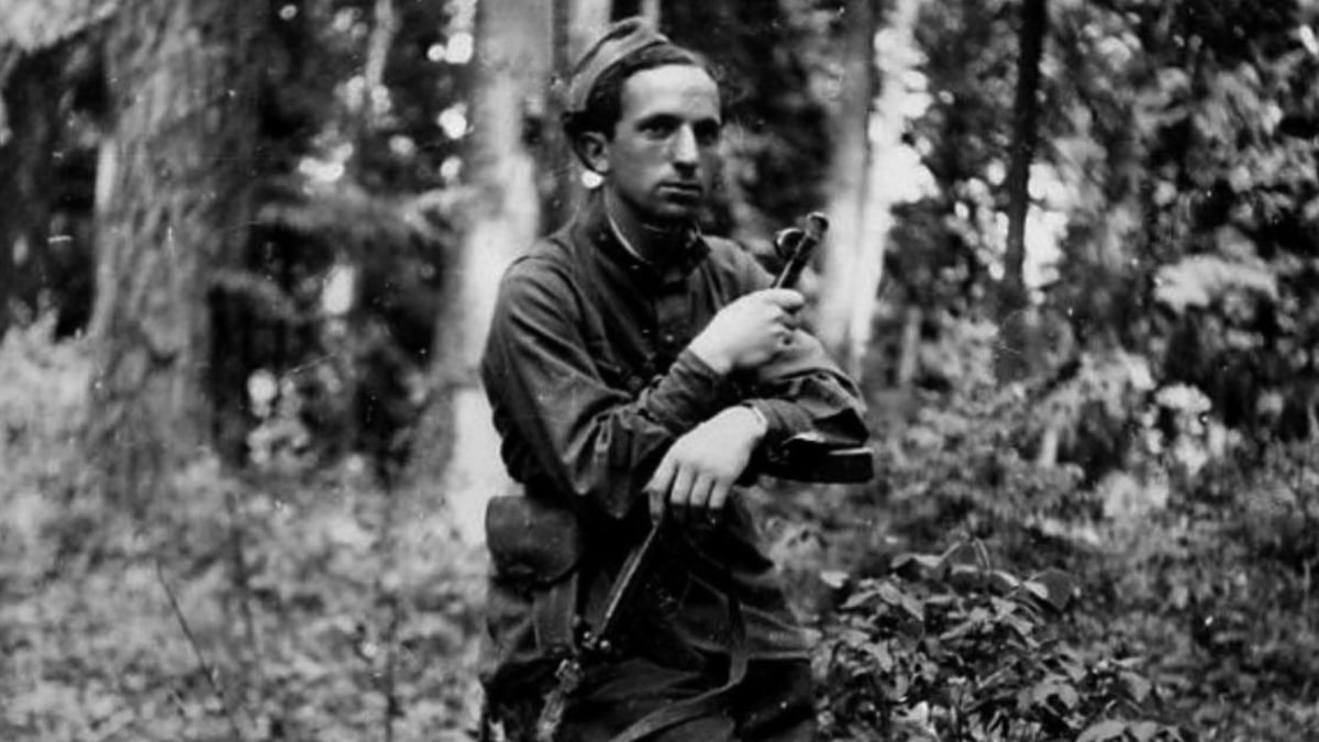 Four Winters: A Story of Jewish Partisan Resistance and Bravery in WWII