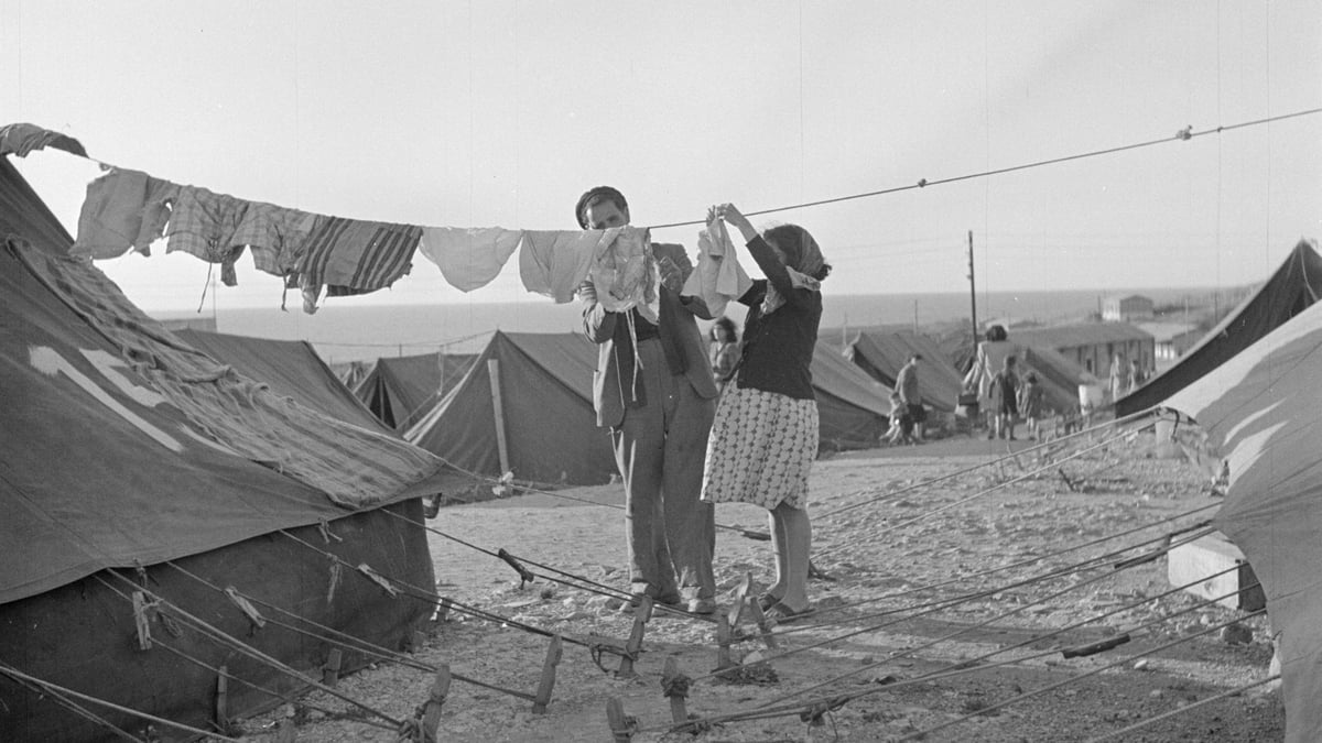 Ma’abarot: The Israeli Transit Camps