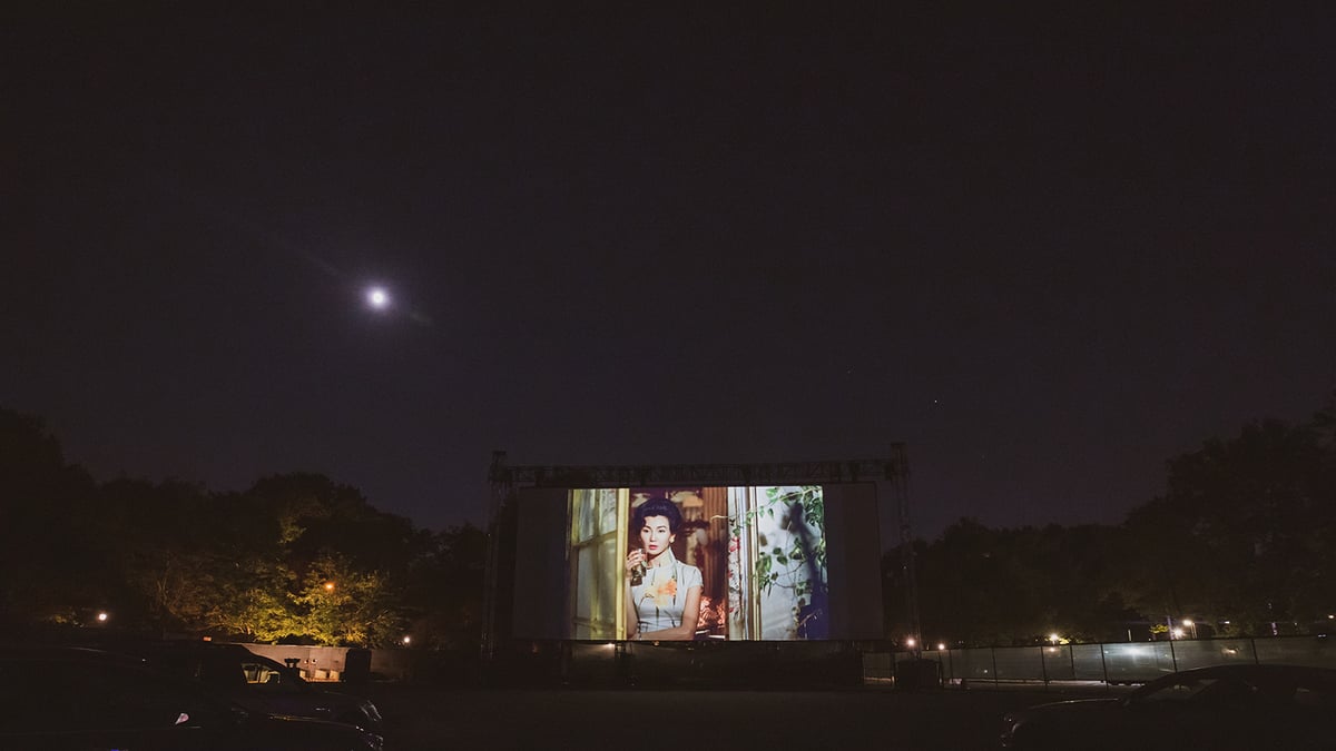 Photos: 20th Anniversary Restoration of Wong Kar Wai’s <i>In the Mood for Love</i> Premieres at Queens Drive-In