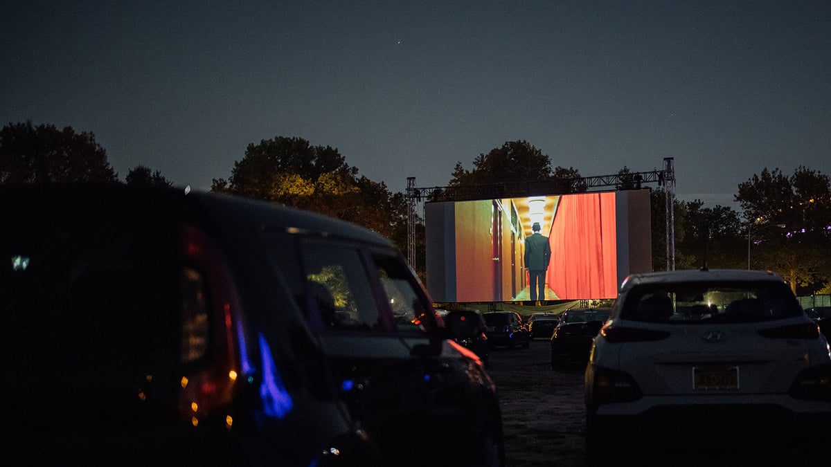 Photos: 20th Anniversary Restoration of Wong Kar Wai’s <i>In the Mood for Love</i> Premieres at Queens Drive-In