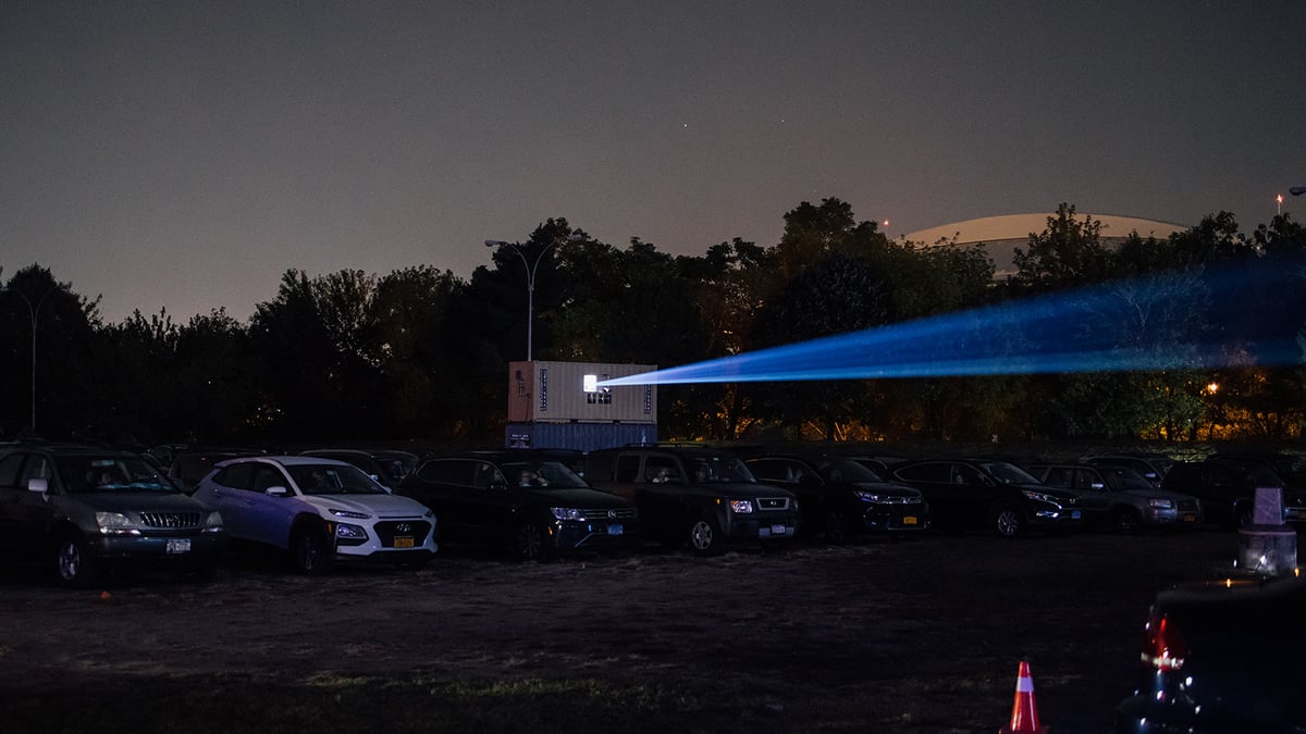 Photos: 20th Anniversary Restoration of Wong Kar Wai’s <i>In the Mood for Love</i> Premieres at Queens Drive-In
