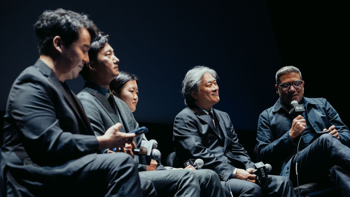 Park Chan-wook and Park Hae-il on the Making of <i>Decision to Leave</i>