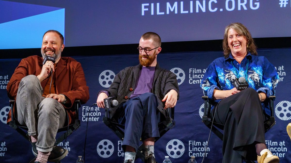 Watch/Listen: Yorgos Lanthimos, Tony McNamara, Robbie Ryan & More on <i>Poor Things</i>