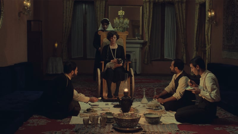 The Chess Game of the Wind