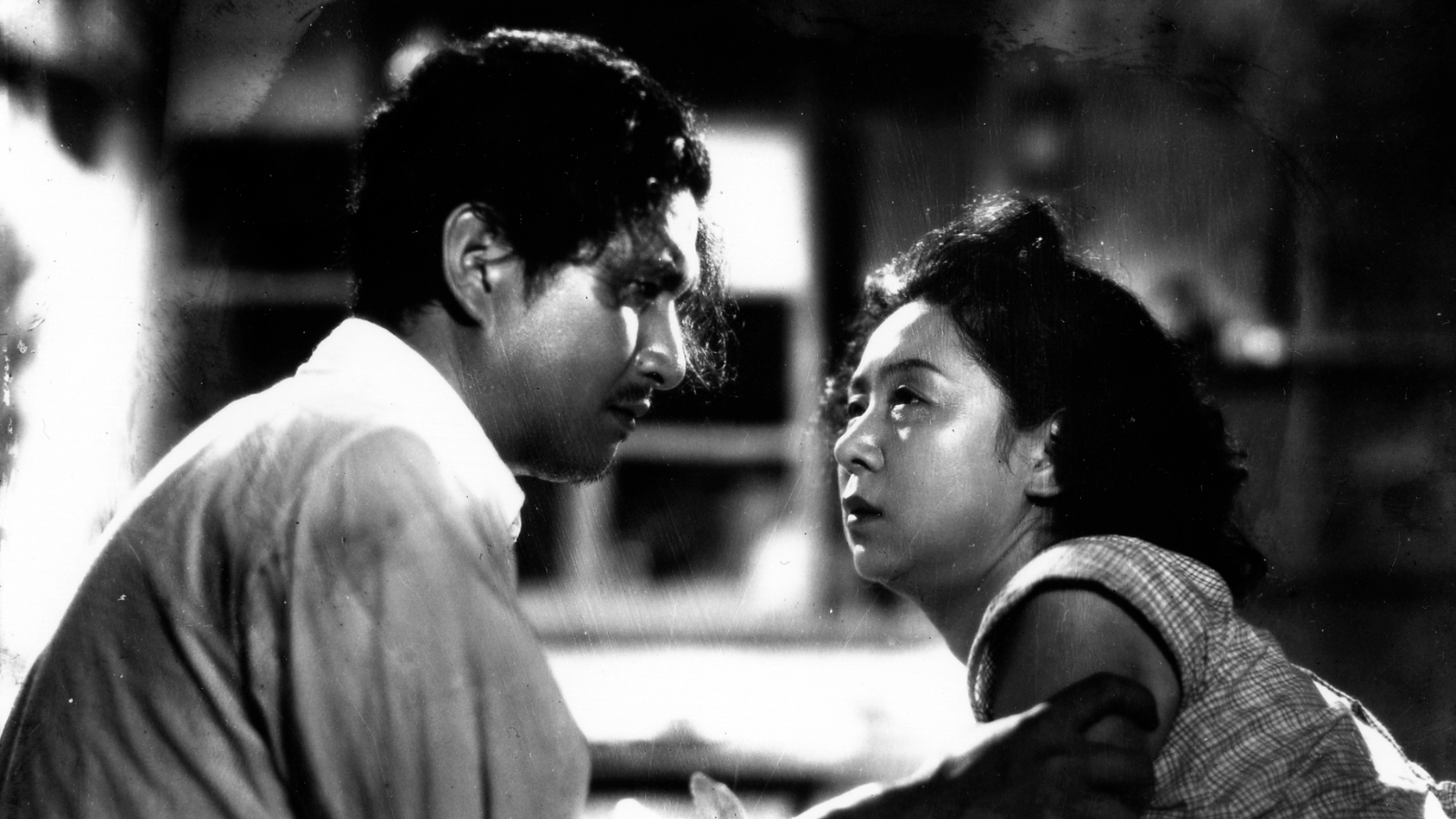 Chibusa yo eien nare (Forever a Woman). 1955. Directed by Kinuyo